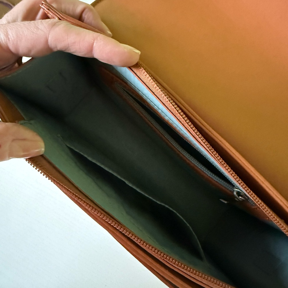 Pixie Mood Brown Honey Crossbody Bag - Picture 4 of 10